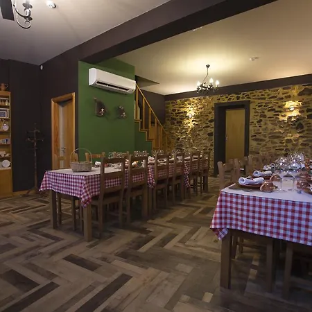 Casas Do Terreiro * Seia