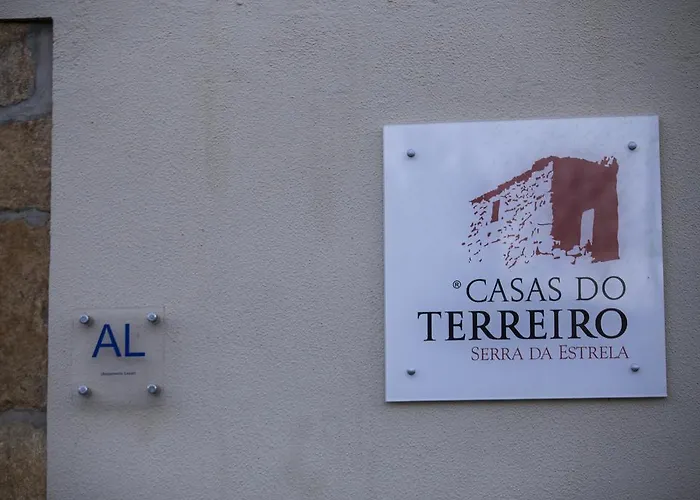 Casas Do Terreiro Seia